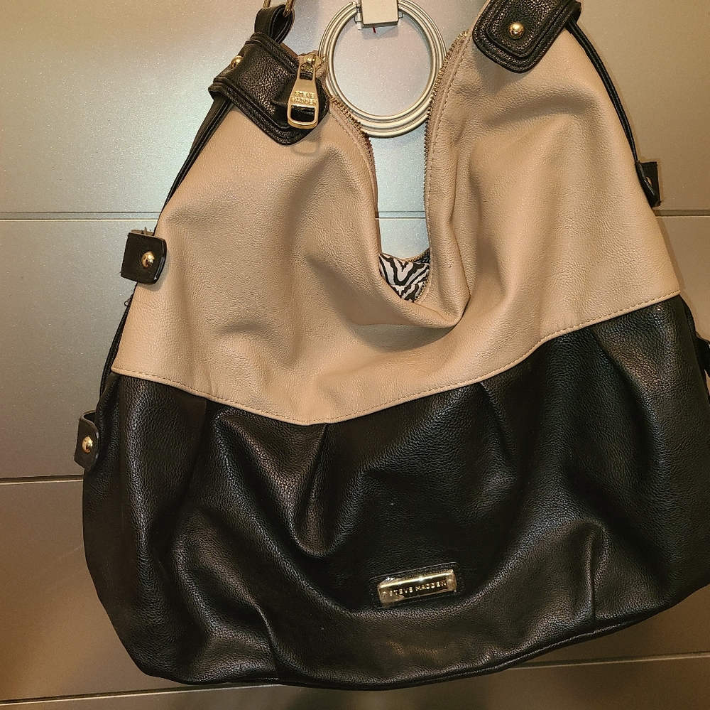STEVE MADDEN HOBO TOTE